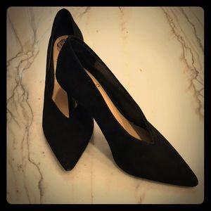 Vince Camuto black suede heels